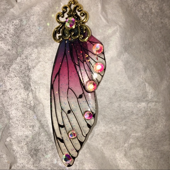 Butterfly Wing Fairy Earrings Gold Jeweled - Picture 7 of 8